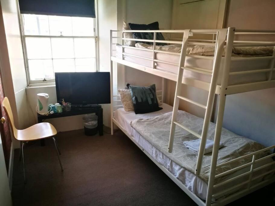 The Kingsview Townhouse - Boutique Hostel إدنبرة المظهر الخارجي الصورة