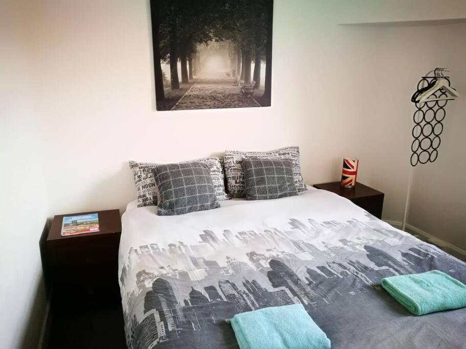 The Kingsview Townhouse - Boutique Hostel إدنبرة المظهر الخارجي الصورة