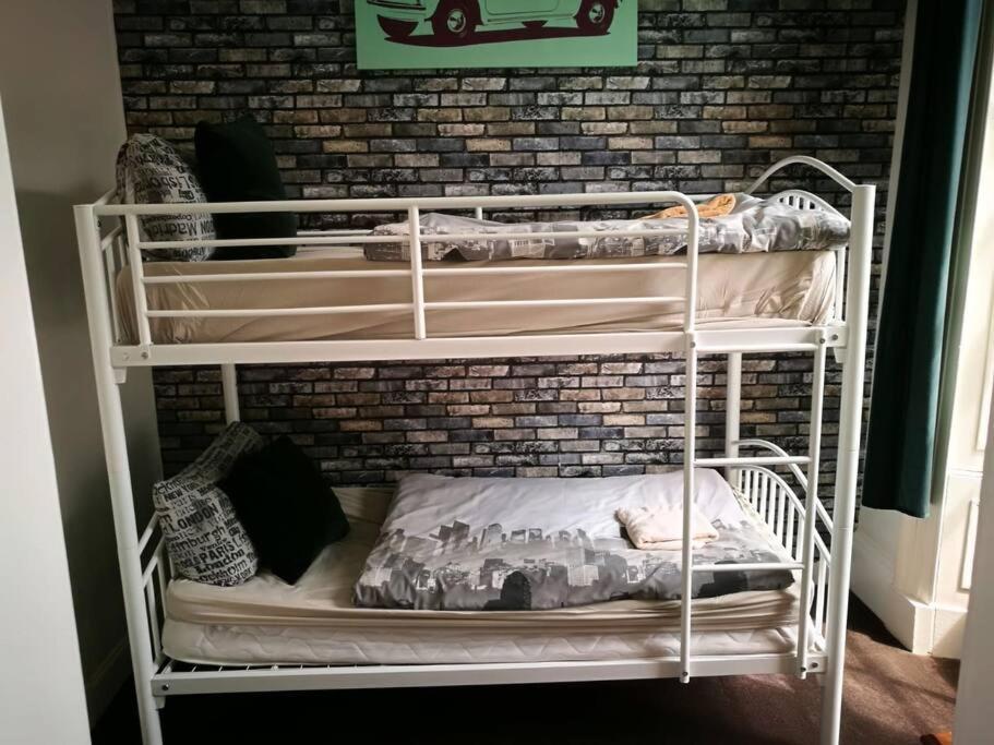 The Kingsview Townhouse - Boutique Hostel إدنبرة المظهر الخارجي الصورة