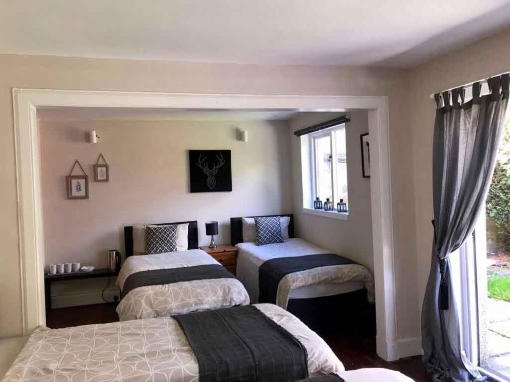 The Kingsview Townhouse - Boutique Hostel إدنبرة المظهر الخارجي الصورة