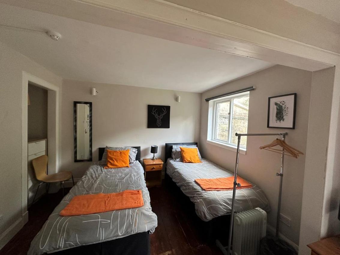 The Kingsview Townhouse - Boutique Hostel إدنبرة المظهر الخارجي الصورة