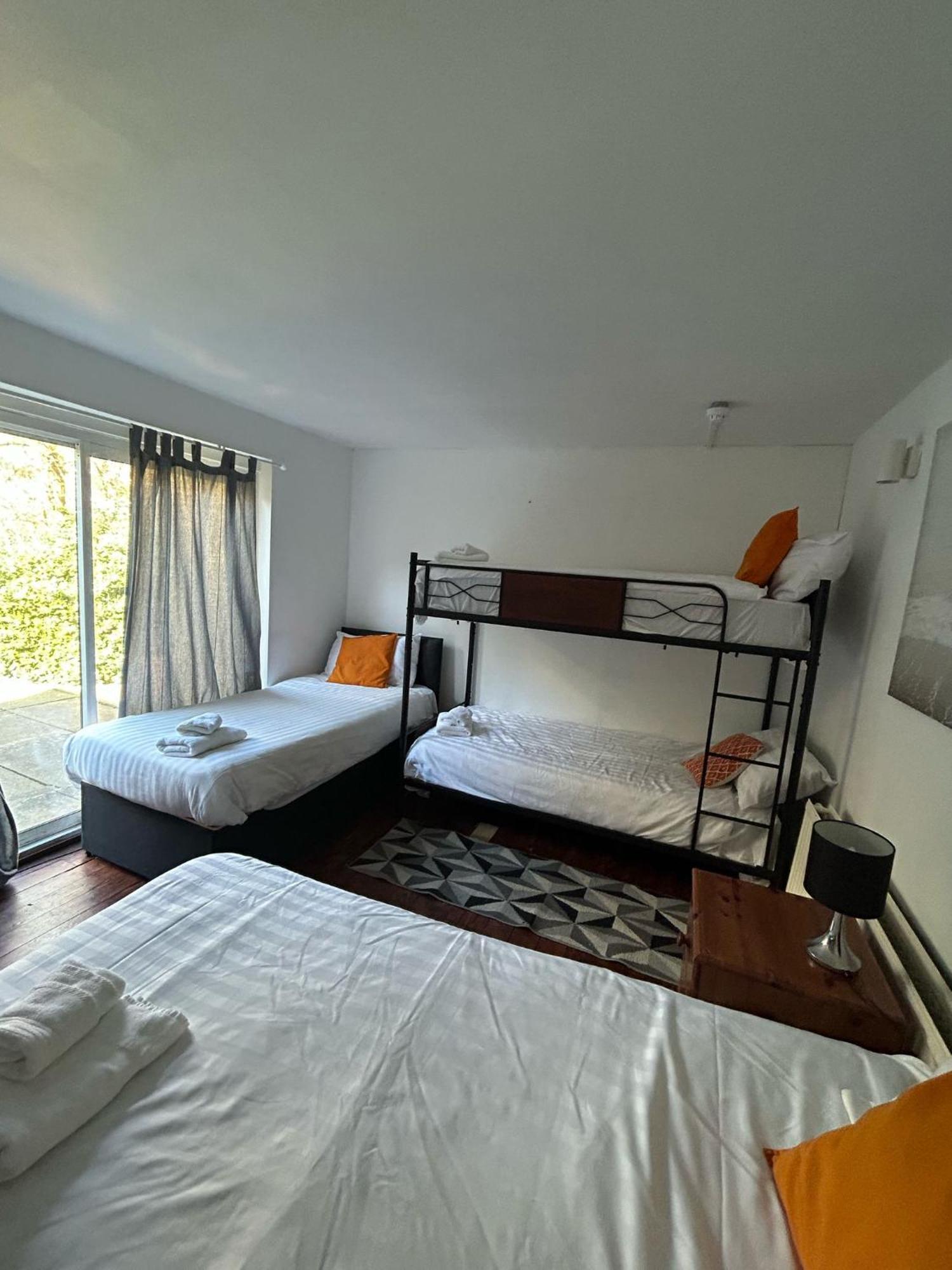 The Kingsview Townhouse - Boutique Hostel إدنبرة المظهر الخارجي الصورة